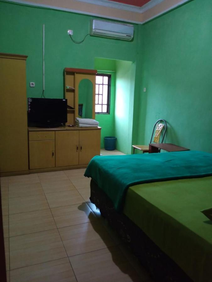 Wisma Rizky Hotel Bengkalis Bagian luar foto